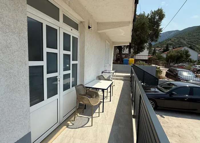 בית נופש Vidovic -leon *